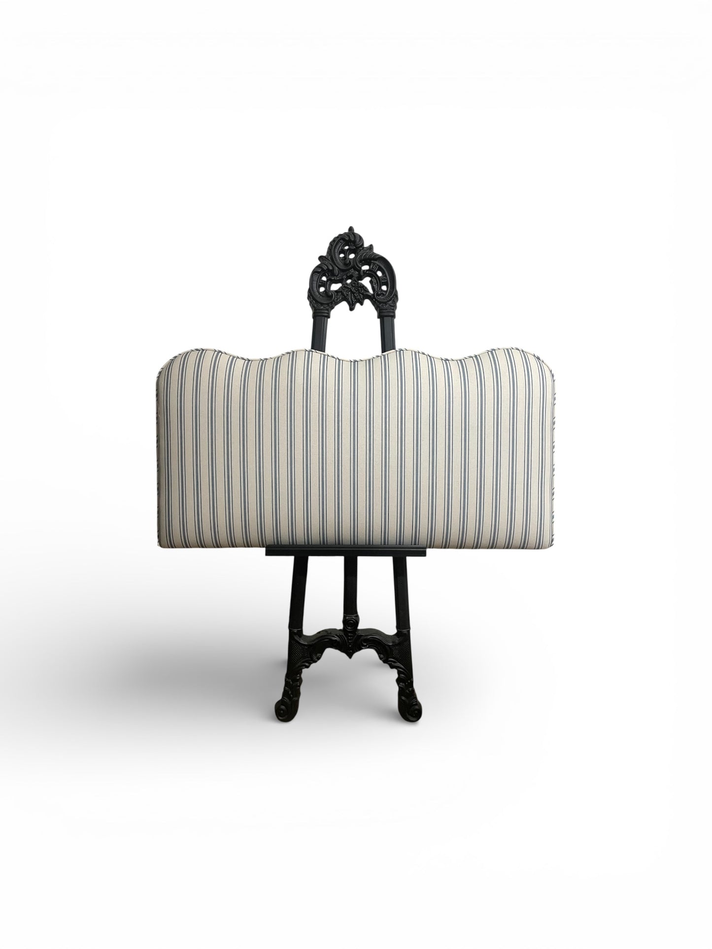 Scalloped Headboard