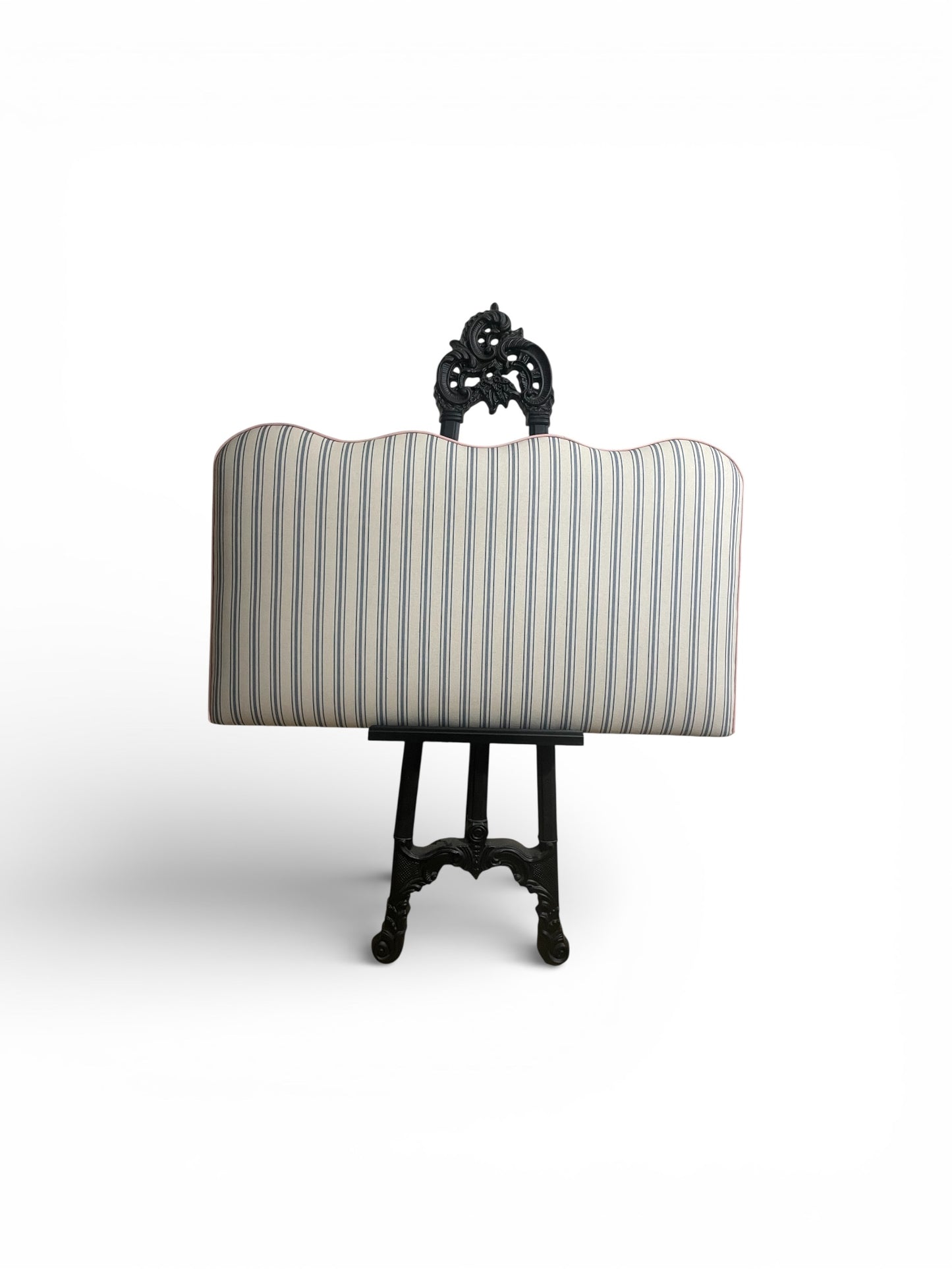 Scalloped Headboard